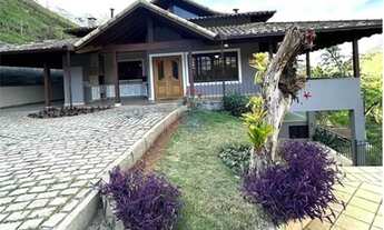 Imagem 3: Casa para alugar com 4 quartos em Secretário, Petrópolis