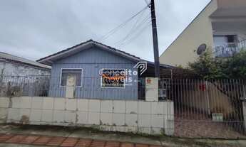 Imagem: Terreno Com Casa No Bairro Das Nações