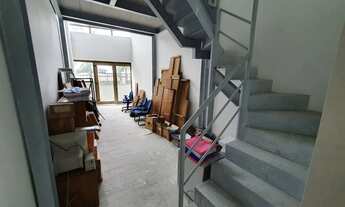 Imagem 4: Lead Américas - Ampla Loja com Mezanino