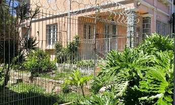 Imagem 4: Amplo Terreno com Casa no Partenon