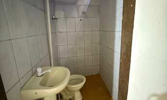 Imagem 4: Alugo casa simples bairro sagrado