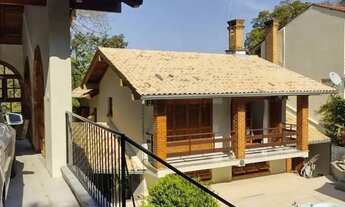 Imagem: Linda Casa 4 Dormitórios Piscina, Churrasqueira