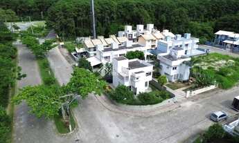 Imagem 4: Casa com 3 Quartos, Suíte e Churrasqueira a 600m da Praia na Barra da Lagoa