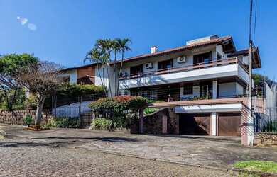 Imagem: Casa de rua a venda no Tres Figueiras