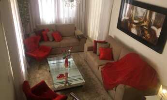 Imagem 3: Belíssima casa de dois andares em ótima localização