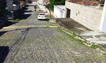 Imagem 2: Vendo excelente casa com 3 quartos no Bairro do Jordão / Recife