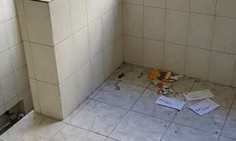 Imagem 7: Imóvel comercial para aluguel com 230 metros quadrados com 6 quartos / salas