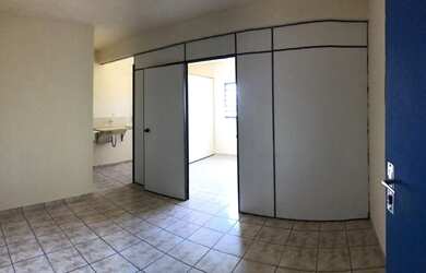 Imagem 2: Kitnet/conjugado para aluguel tem 50 metros quadrados com 1 quarto