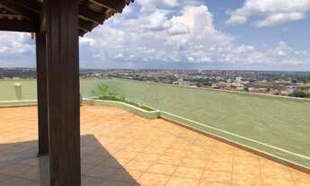 Imagem 3: Apartamento para aluguel, 4 quartos, 3 suítes, 2 vagas, Osvaldo Rezende - Uberlândia/MG