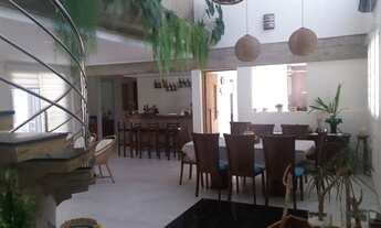 Imagem 4: LINDA CASA! EXCELENTE LOCALIZAÇAO!