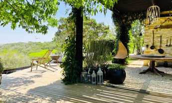 Imagem 7: Casa Clássica com lindo Pôr do Sol