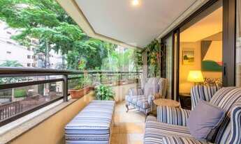 Imagem: Itaim Bibi - Três suítes, duas vagas demarcadas