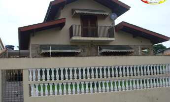 Imagem 2: Locação de casa em amplo terreno no Jardim Planalto em Arujá!!!