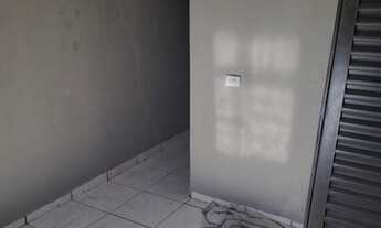 Imagem 4: Vendo ou troco Casa com 1 dormitório