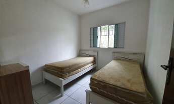 Imagem 5: Casa para venda tem 320 metros quadrados com 4 quartos