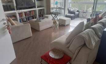 Imagem 4: Apartamento para aluguel e venda tem 139 metros quadrados com 3 quartos