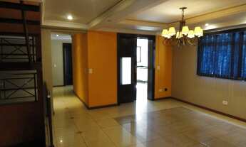 Imagem 4: Belíssima Reisdência no Portão