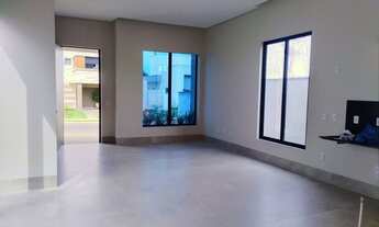 Imagem 7: Casa de condomínio fechado, 165m² com 3 suítes - Nunca habitada