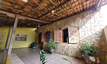 Imagem 7: Lote 360M², com 3 casas, 8 vagas, em frente a cid Administrativa. 680 mil