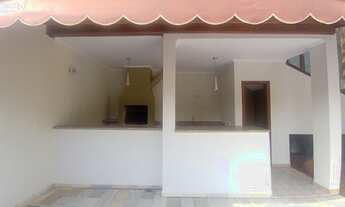 Imagem 3: Casa de condomínio sobrado para aluguel tem 260 metros quadrados com 4 quartos