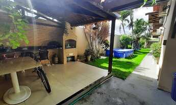 Imagem 3: Alugo casa com três suites em rua pública