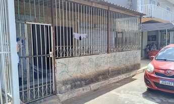 Imagem: Casa para venda na QR 416 de Santa Maria