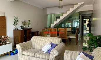 Imagem 7: * Excelente Sobrado de 3 Dormitórios sendo 1 Suíte com 2 Vagas de Garagem - Quintal - 100