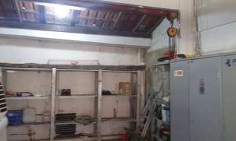 Imagem 3: Casa Comercial para Locação em Macaé, Imbetiba, 1 dormitório, 1 suíte, 5 banheiros, 2 vaga