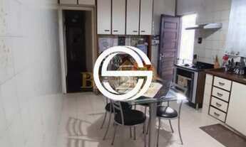 Imagem: Casa Térrea com 3 Dormitórios, 1 Suíte