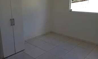 Imagem 4: Aluga-se Casa No Bairro Canarinho - Atrás da Ford Veículos