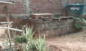 Imagem 7: Casa em sítio sem acabamento