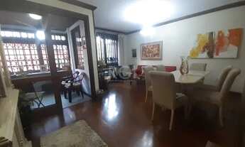 Imagem 2: Amplo apartamento de 2 dormitórios com suíte e 2 vagas, na Bela Vista