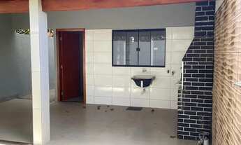 Imagem: Casa 2 Quartos com 1 suíte, blindex, quintal