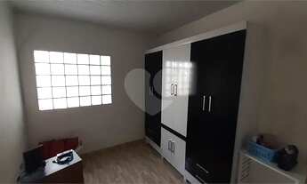 Imagem 6: Casa a Venda na Vila Guarani com 02 dormitórios, 01 banheiro e 01 vaga de garagem