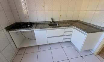 Imagem 5: Apê duplex. Jardim Tijuca, de 3 quartos com suíte, sala, cozinha com armário e fogão