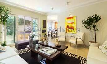 Imagem: Casa elegante em condomínio fechado