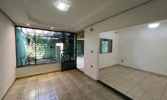 Imagem: Ótima casa Próximo ao Bretas do Anel viário