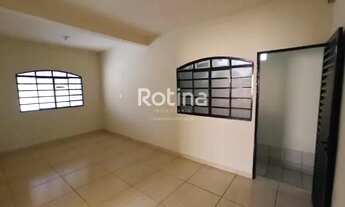 Imagem 6: Casa para aluguel, 3 quartos, 1 suíte, 1 vaga, Cidade Jardim - Uberlândia/MG