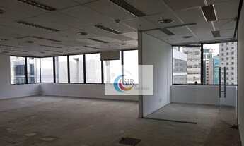 Imagem 5: Excelente conjunto comercial com 218 m², todo reformado, 04 banheiros novos, staff amplo