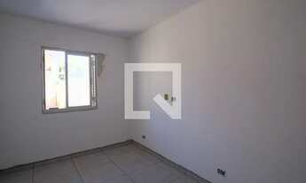 Imagem 4: Casa para Aluguel - Novo Mundo, 1 Quarto, 40 m2