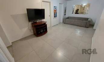 Imagem 4: PORTO ALEGRE - Casa Padrão - Ipanema