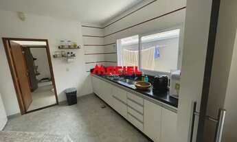 Imagem 6: Casa de condomínio térrea Armarios planejados piscina privativa churrasqueira