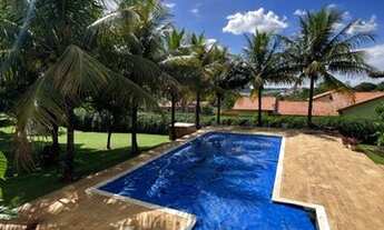 Imagem 6: Casa de condomínio térrea para aluguel e venda possui 490 metros quadrados com 6 quartos