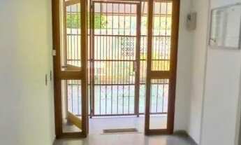 Imagem 4: PORTO ALEGRE - Apartamento Padrão - JARDIM DO SALSO