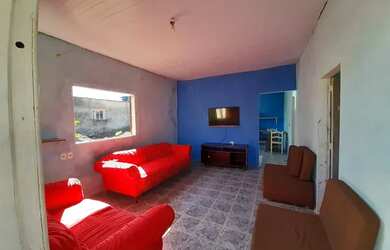 Imagem 2: ALUGO CASA Casa com 3 dormitórios