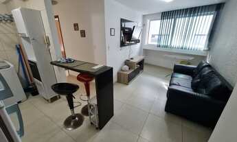 Imagem 2: Cabo Branco - Alugo Apartamento mobiliado, portaria 24 horas, salão de festas, piscina