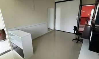 Imagem 4: Casa de condomínio para aluguel com 232 metros quadrados com 4 quartos