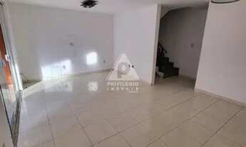 Imagem 4: Casa de rua à venda, 3 quartos, 1 suíte, 2 vagas, Curicica - RIO DE JANEIRO/RJ