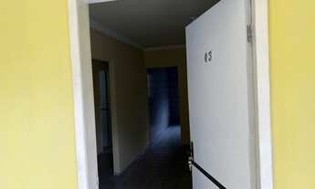 Imagem 3: Apto térreo com suíte, terraço, garagem com portão eletrônico !