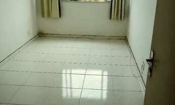 Imagem: 650,00 incluso Condomínio